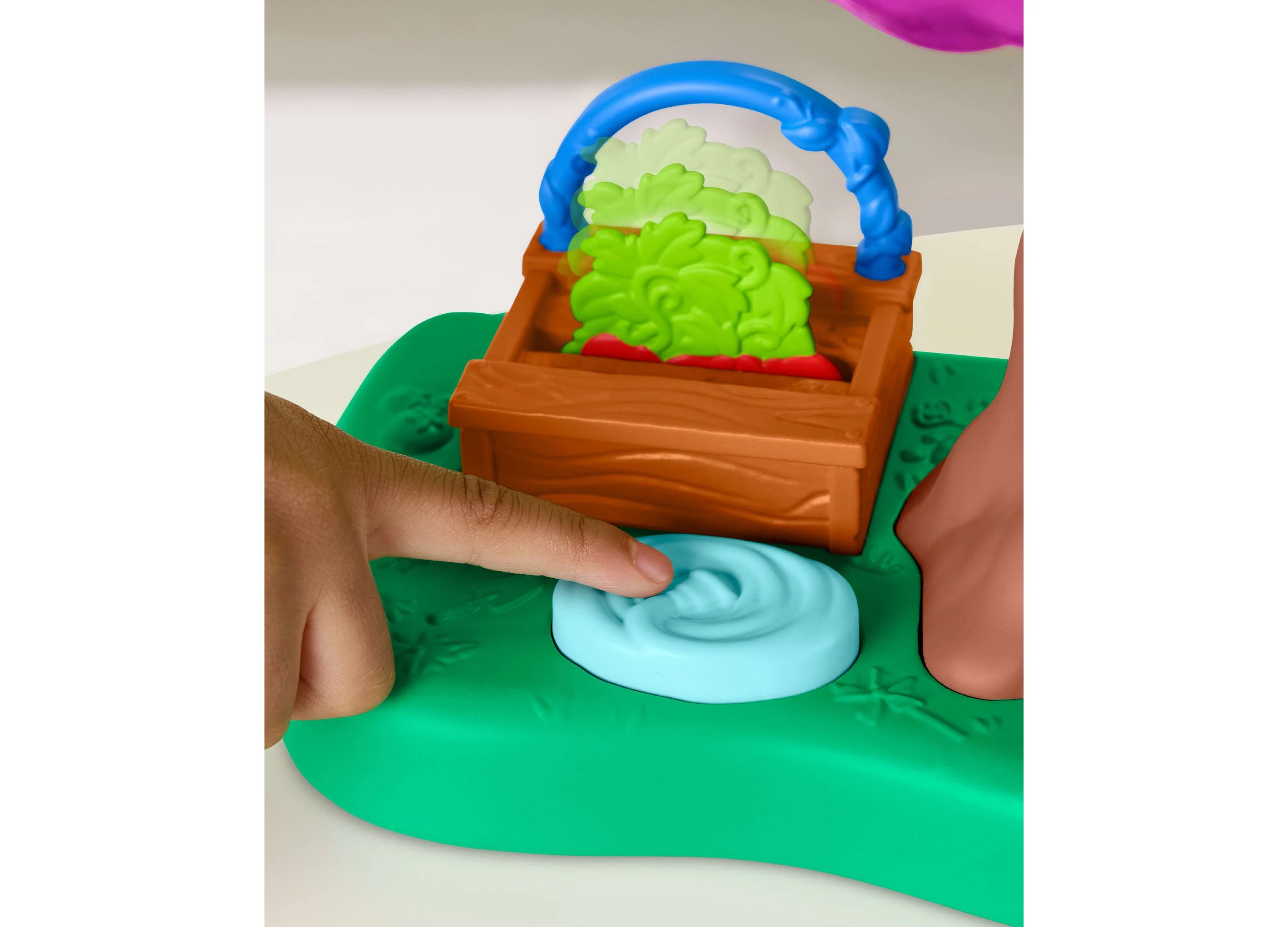 Fisher-Price Barney's World Lights & Sounds Treehouse Playset With Figures - Image 2