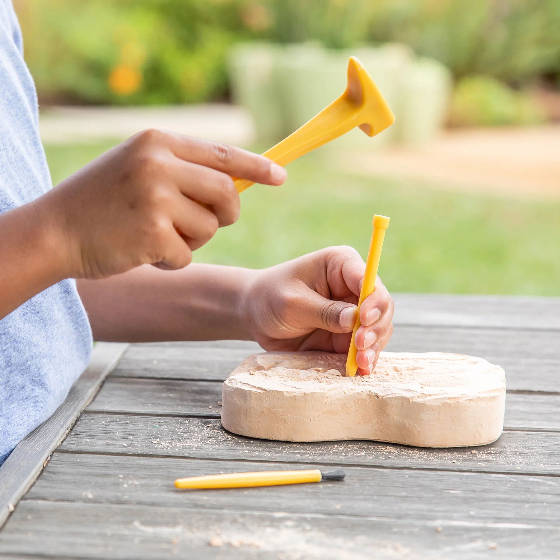 Educational Insights GeoSafari® Jr. Fossil Excavation Kit - Image 7