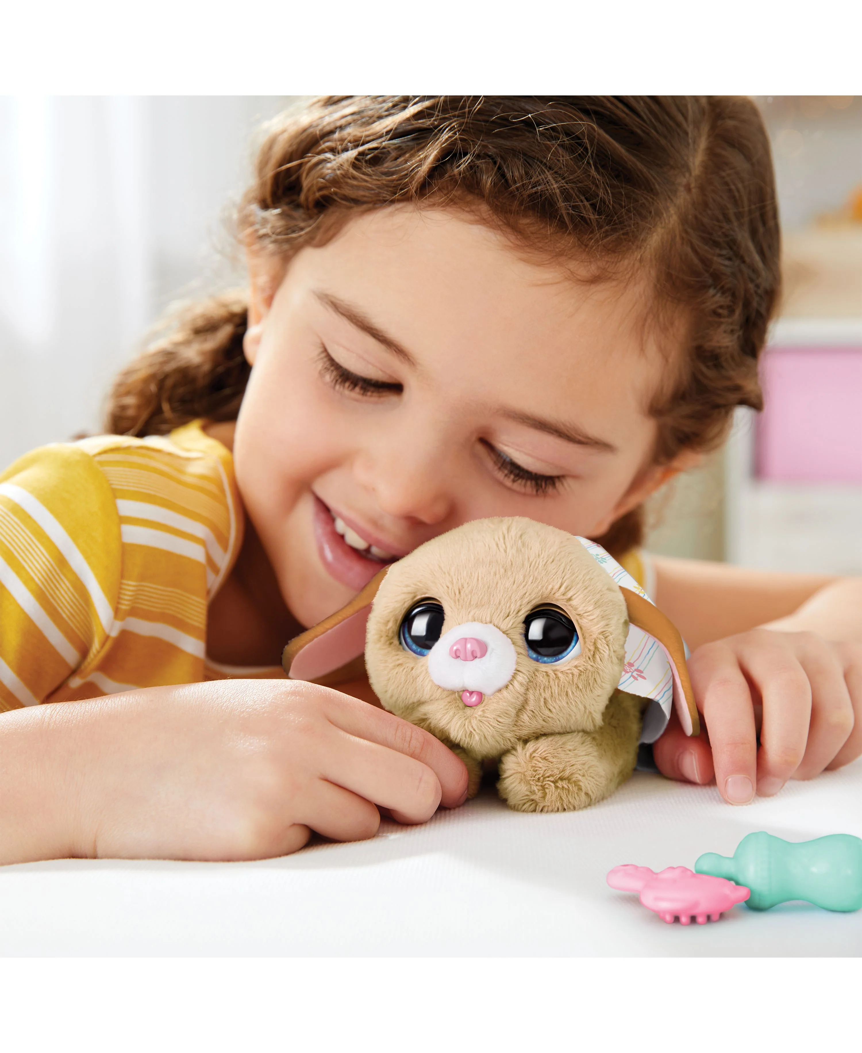 FurReal Friends Newborns Cream Puppy Interactive Plush Toy with Accessories - Image 3