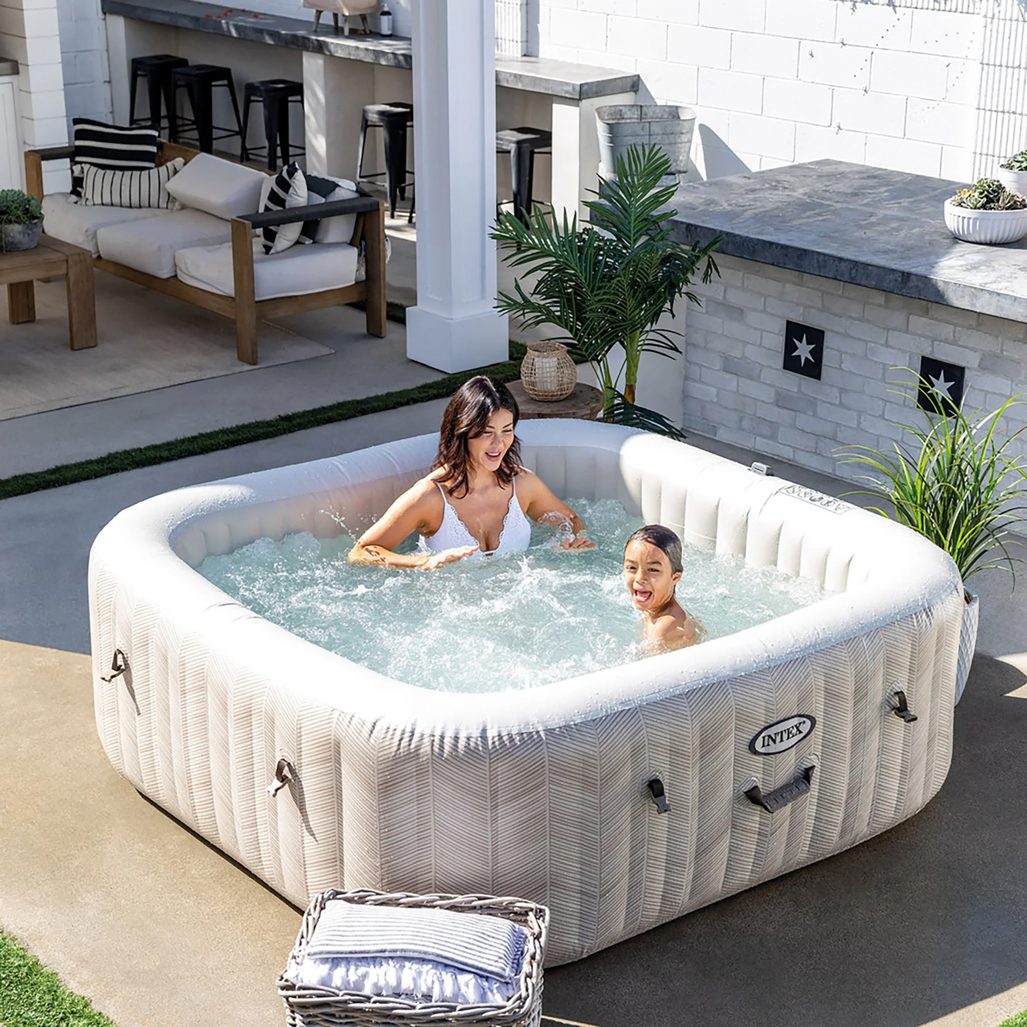 Intex PureSpa Chevron Deluxe 6-Person Inflatable Hot Tub - 77" Square with Jets - Image 5