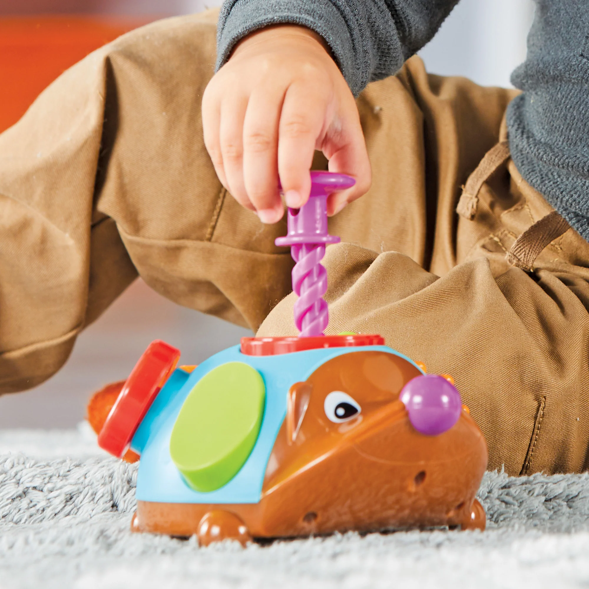 Learning Resources Spike the Fine Motor Hedgehole Fidget Friend - Image 5