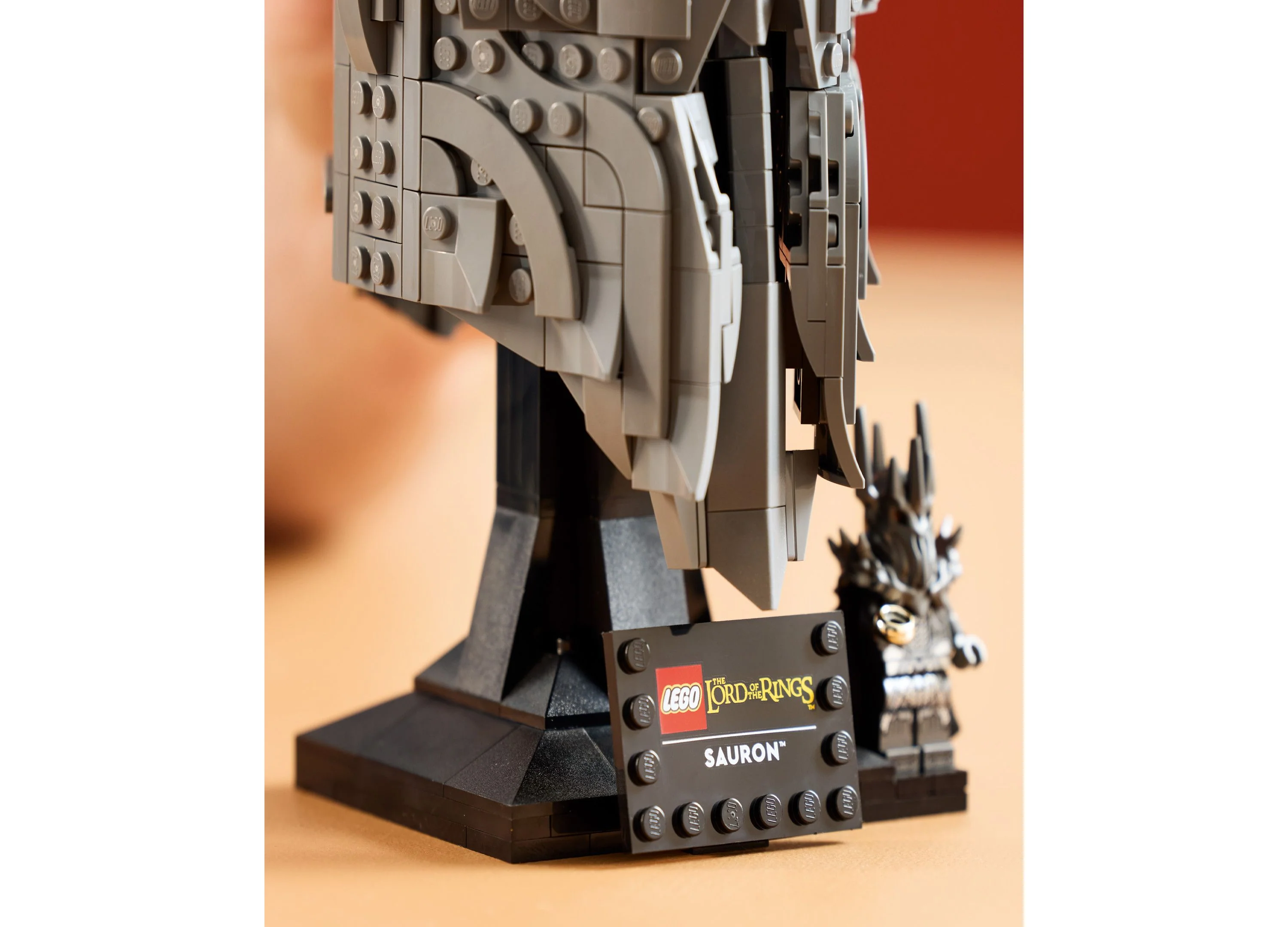 LEGO® Icons Sauron’s Helmet Display Model Kit, 11373 - Image 2