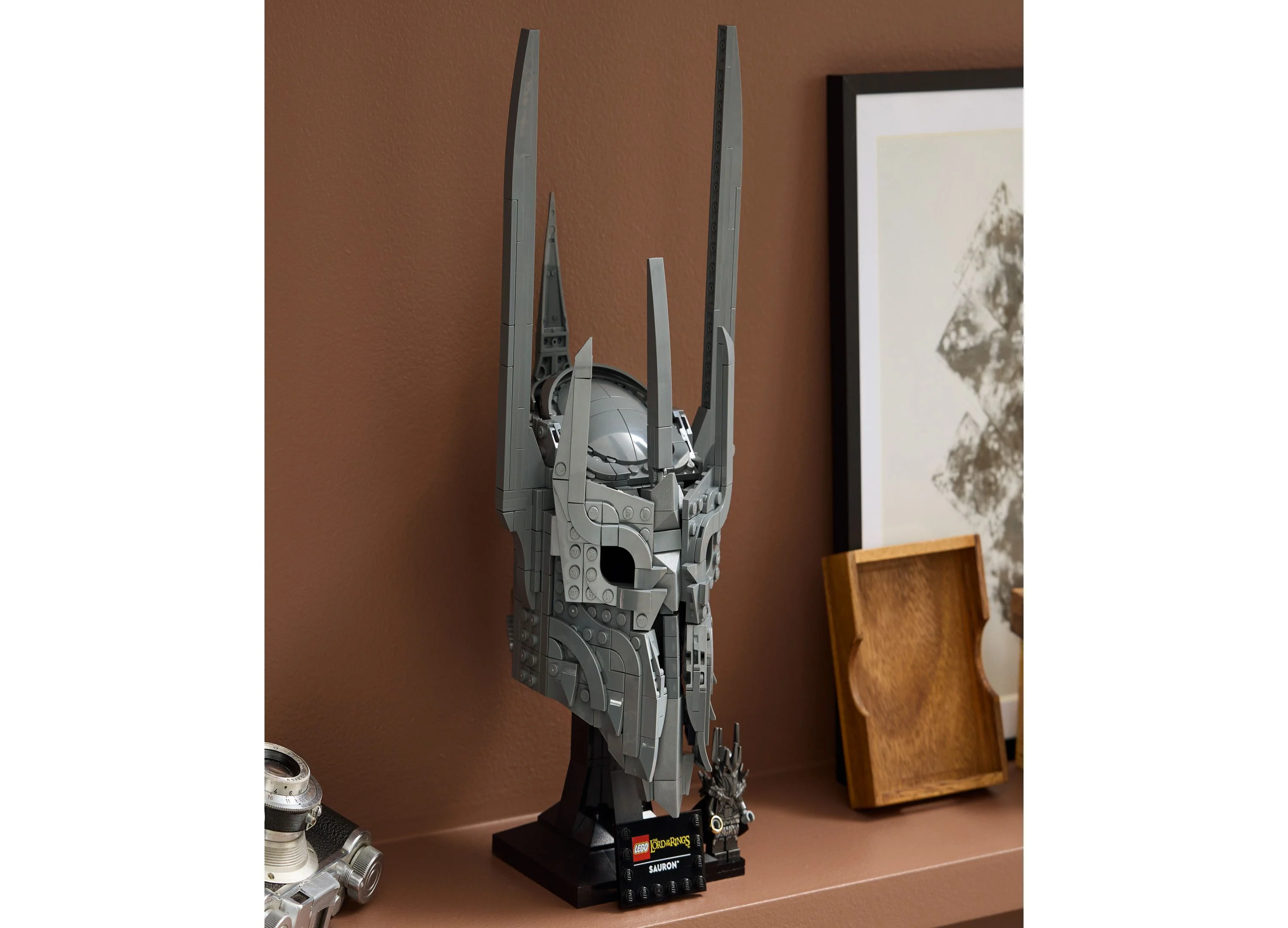 LEGO® Icons Sauron’s Helmet Display Model Kit, 11373 - Image 3
