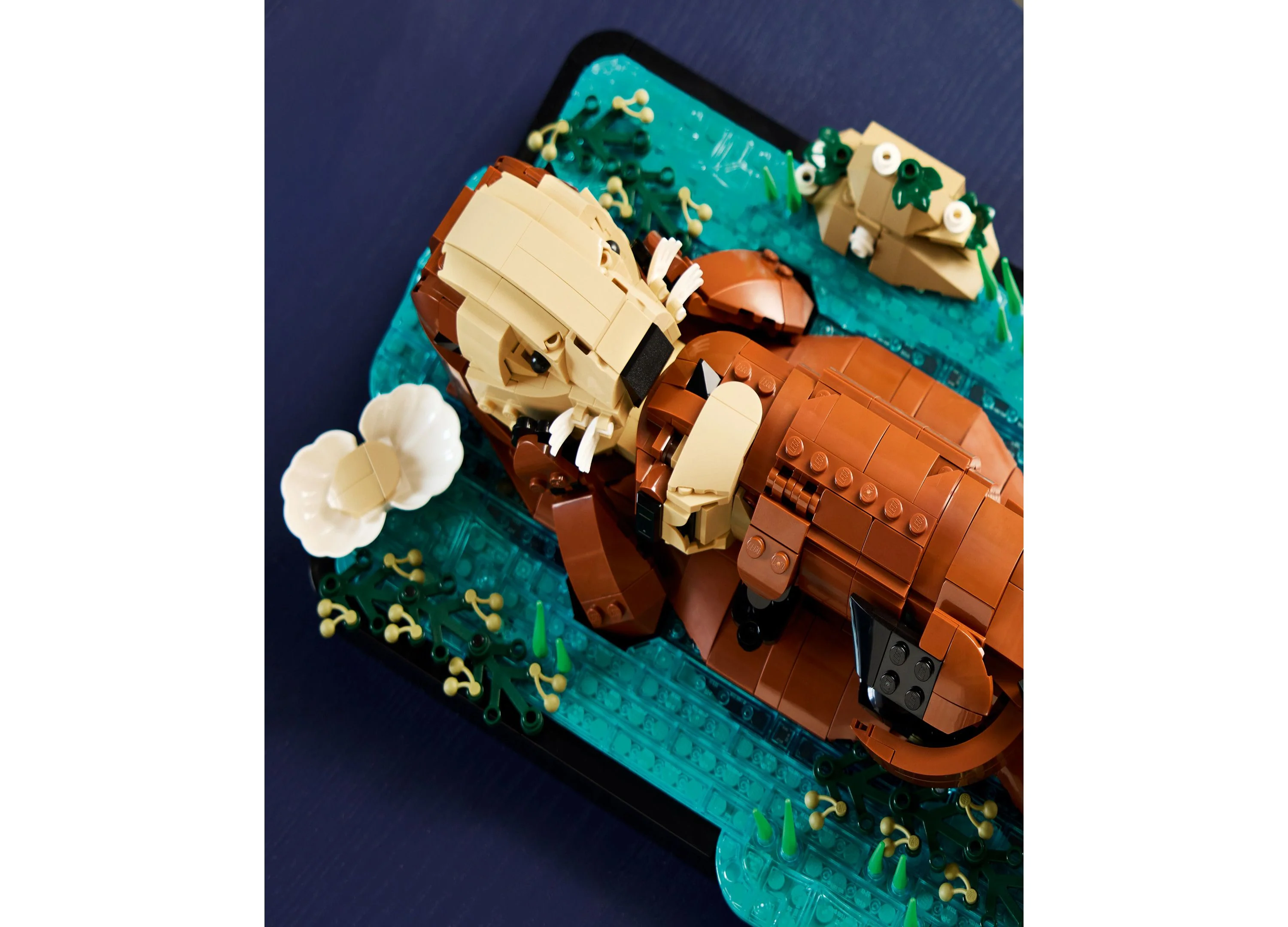 LEGO® Ideas Floating Sea Otter Building Set, 21366 - Image 6