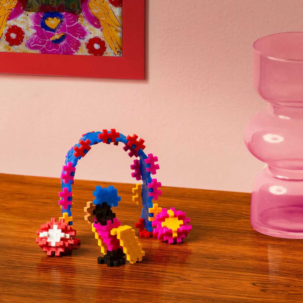 Plus-Plus Inspired Frida Kahlo 350 Piece Building Set - Image 5