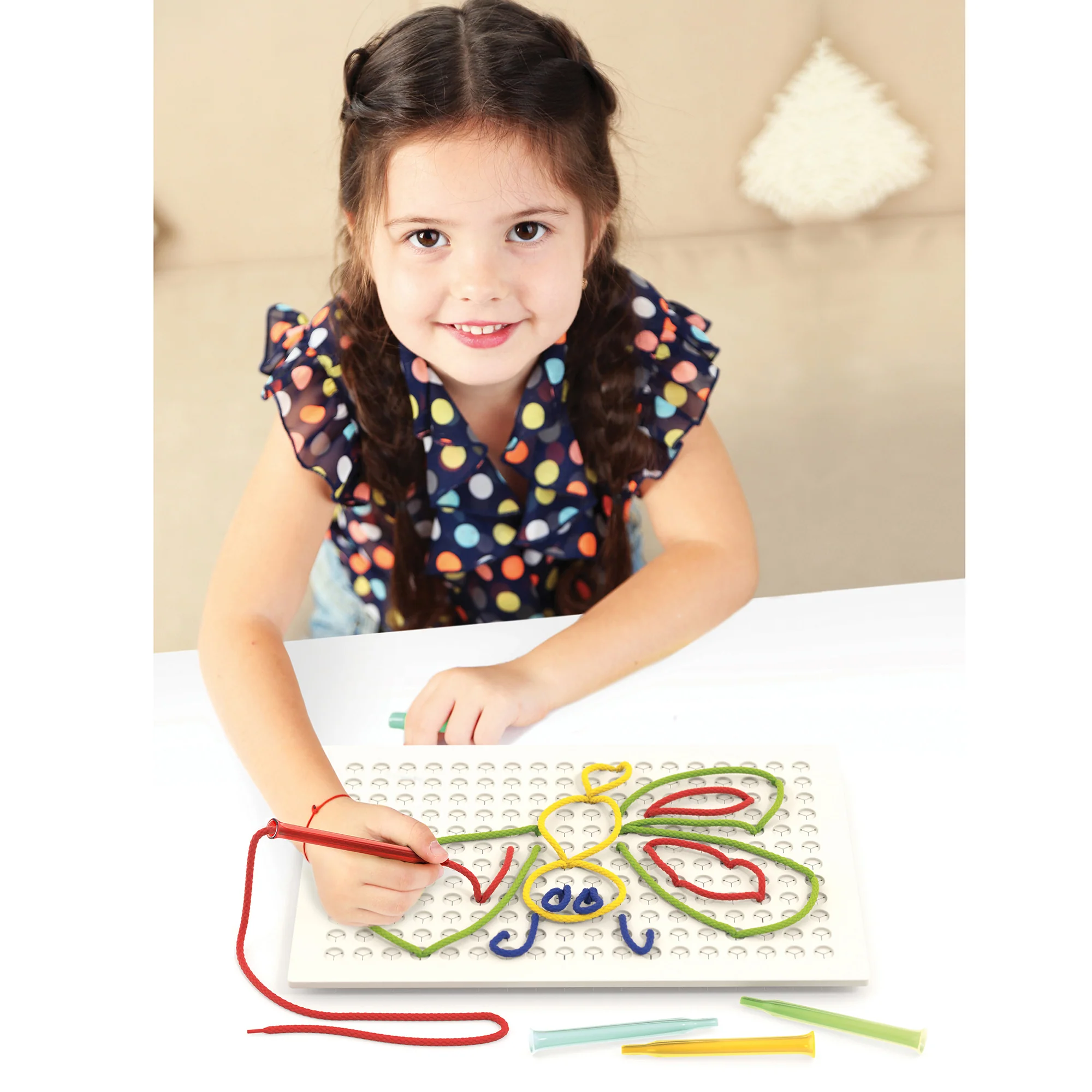 Quercetti Filo Filo Creative Lacing String Art Toy - 18 Templates - Image 4