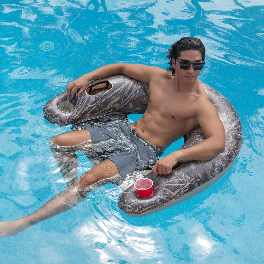 Realtree Jumbo 48" Sun Chair with Built-in Drink Holder - Image 3