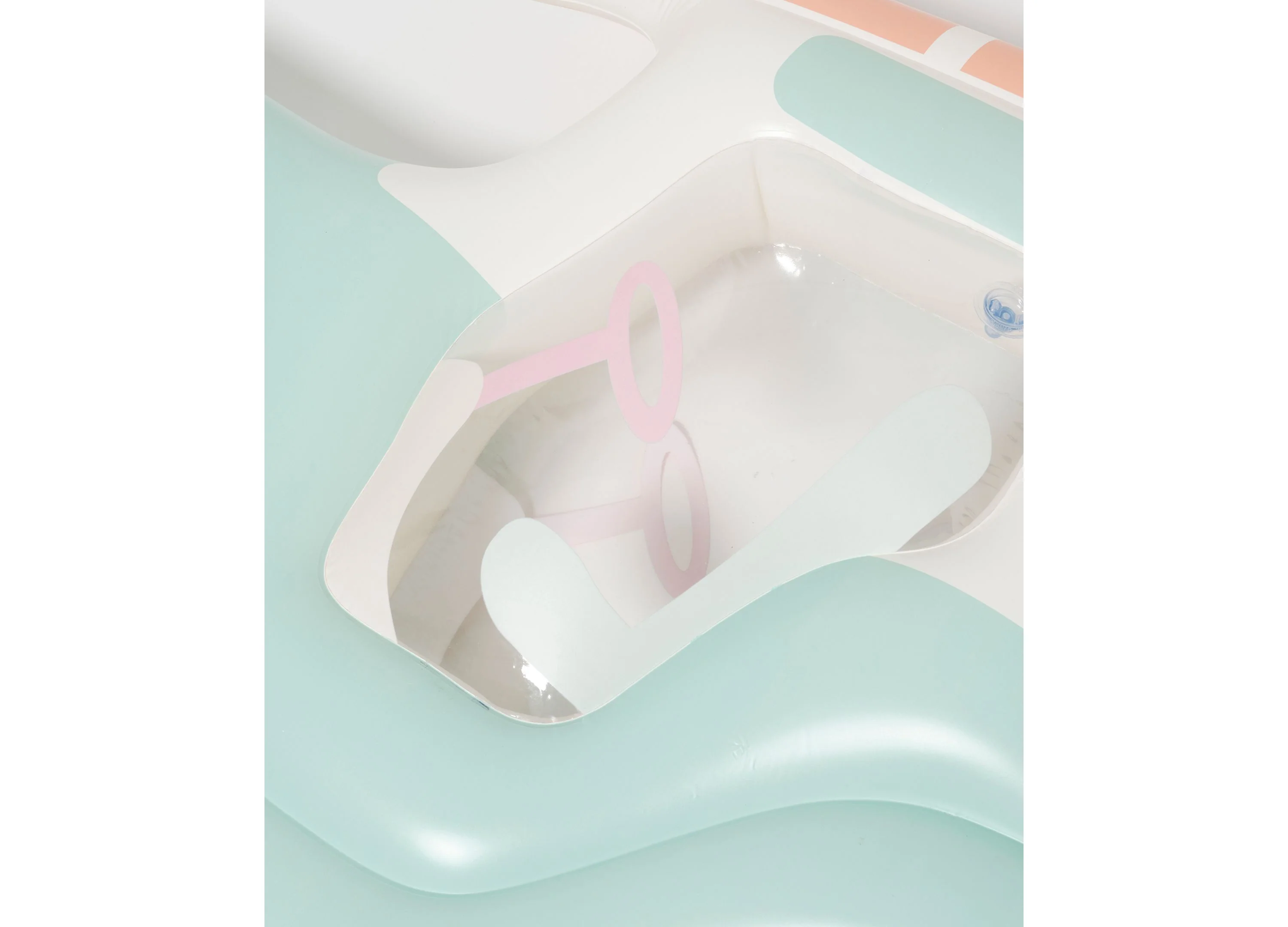 Sunnylife Luxe Lie-On Pool Float - Ultimate Summer Companion - Image 3
